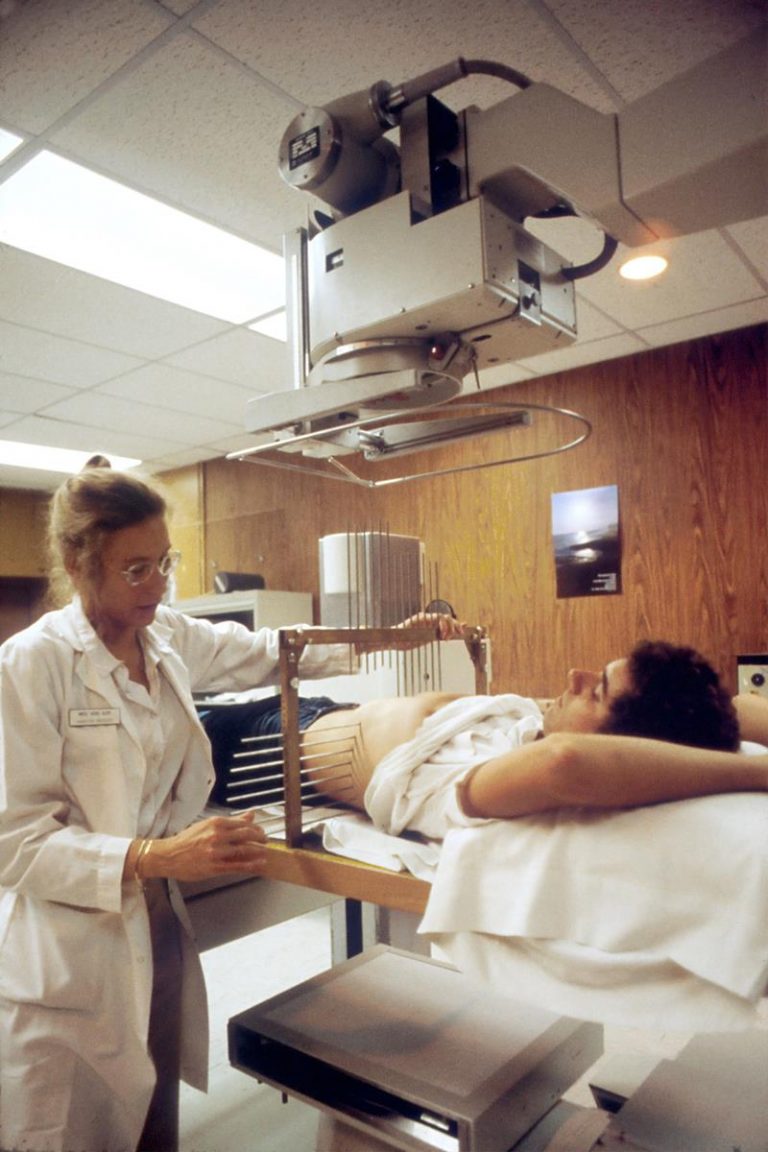 Mammografia to wczesne wykrycie raka piersi i szansa na zdrowie