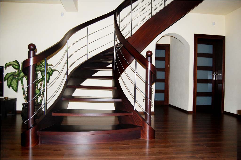 Kiedy po raz ostatni chodziłeś po schodach dywanowych?